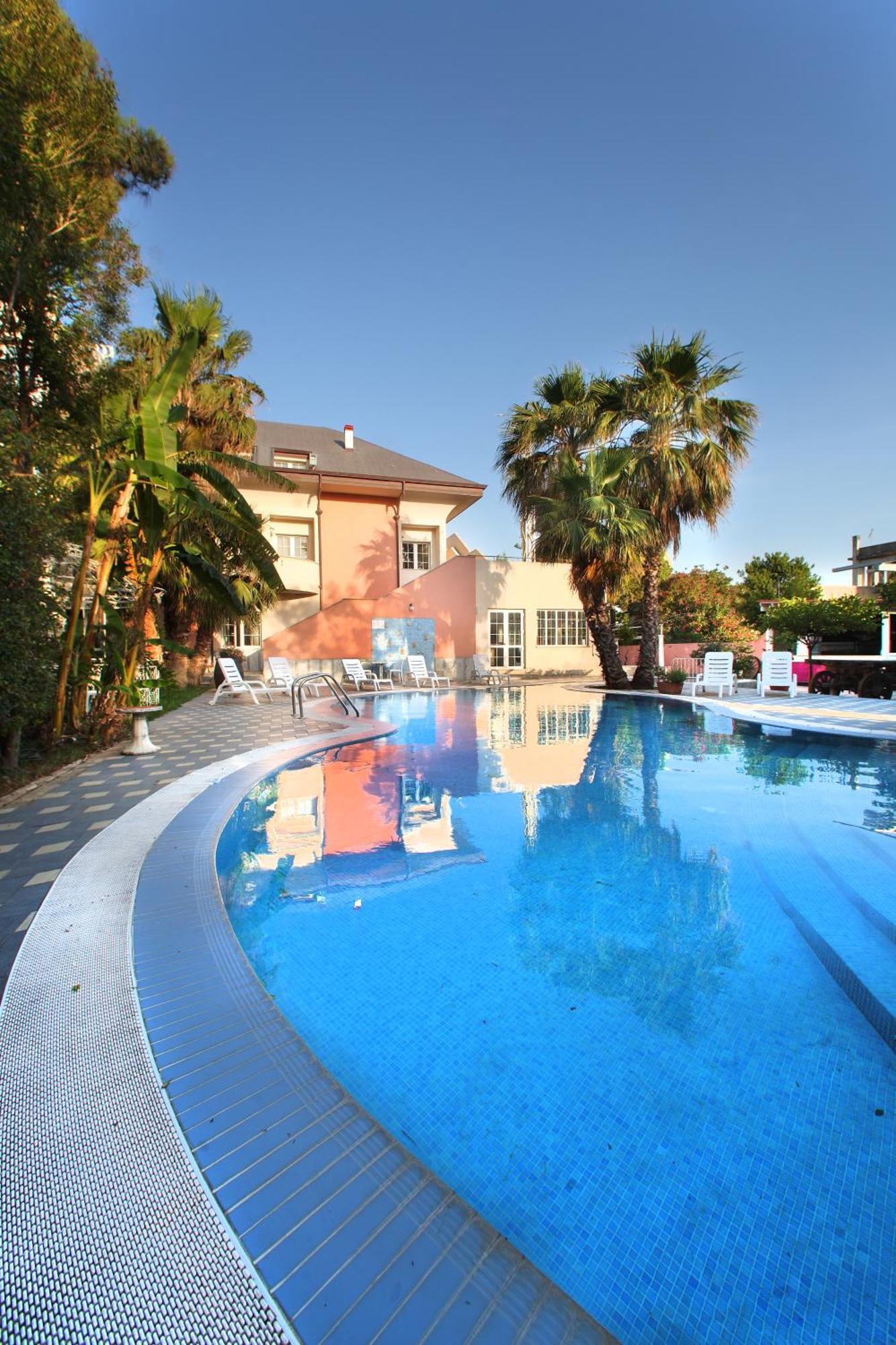 Regent Beach Hotel & Apartments Ρέτζιο ντι Καλάμπρια Εξωτερικό φωτογραφία