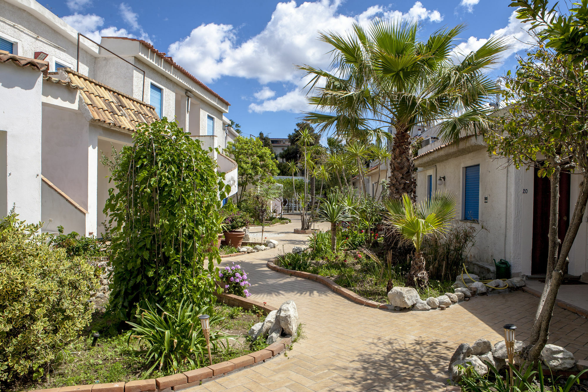 Regent Beach Hotel & Apartments Ρέτζιο ντι Καλάμπρια Εξωτερικό φωτογραφία